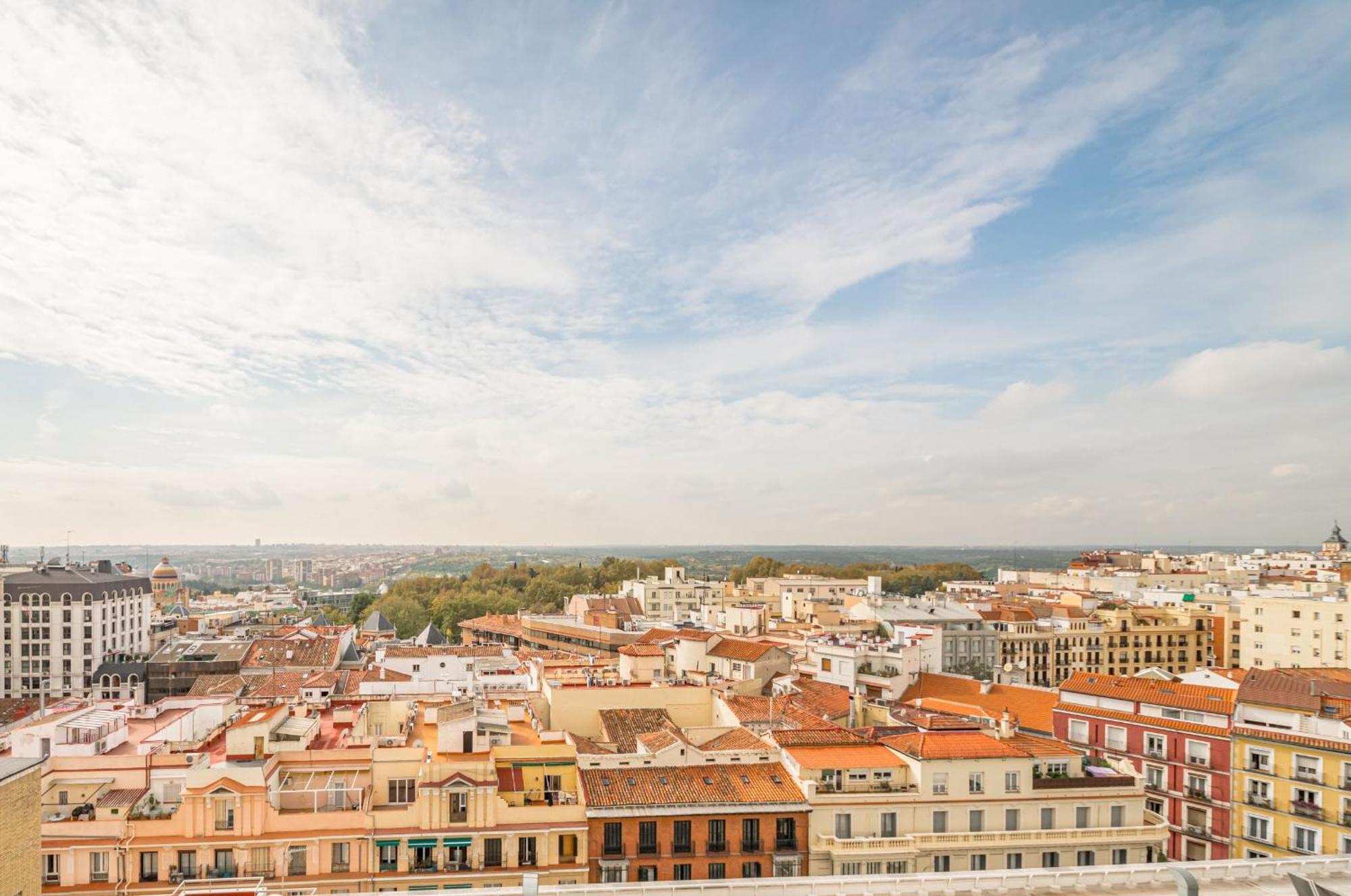 Plaza Espana Superb Views มาดริด ภายนอก รูปภาพ